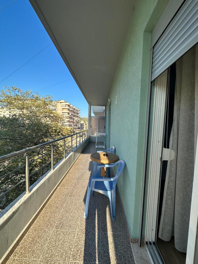 Vlora Central & Comfy Apartment Buitenkant foto