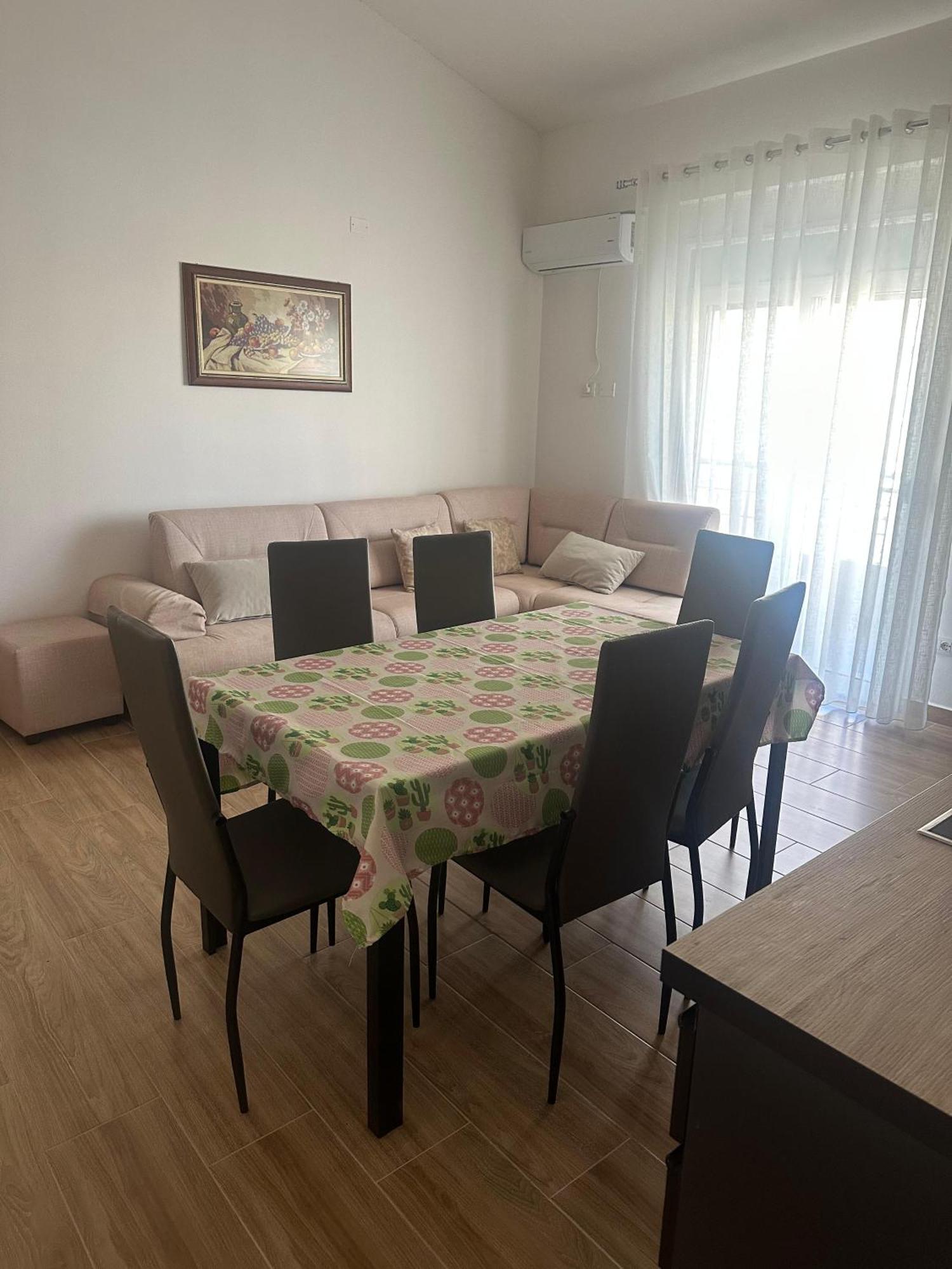 Vlora Central & Comfy Apartment Buitenkant foto